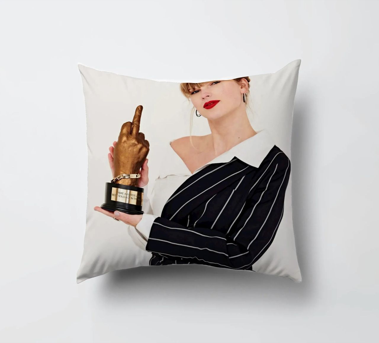 Vincere il premio Swift cuscino da AARON