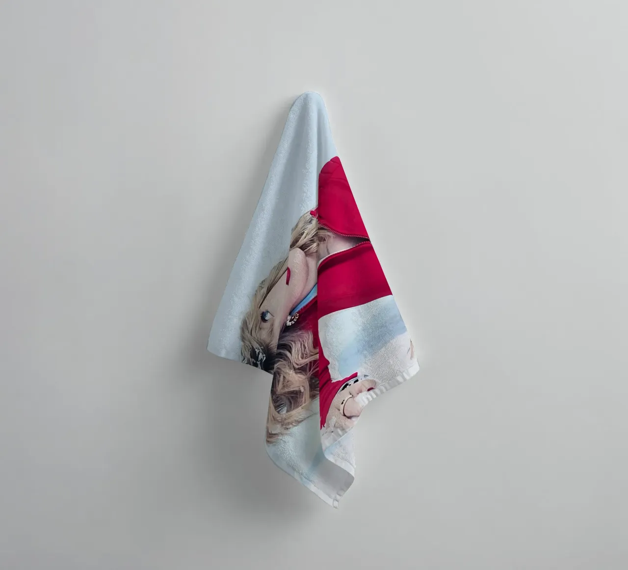 The Red Swift towel by AARON