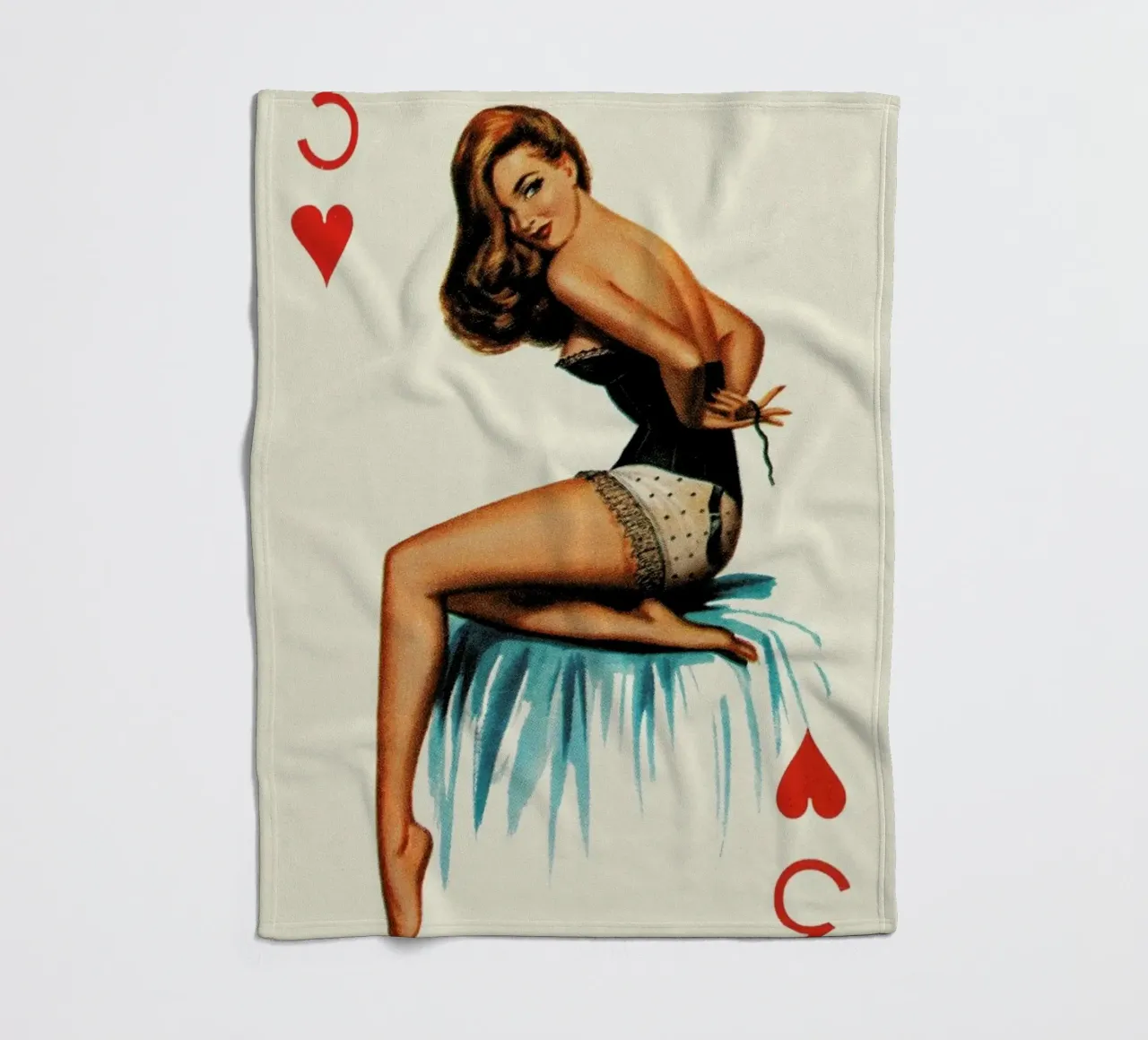 Just three buttons to go coperta in pile da Hemingway Design