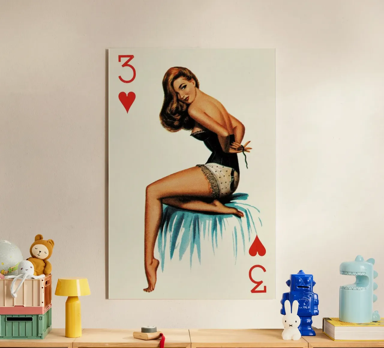 Just three buttons to go plexiglass da Hemingway Design