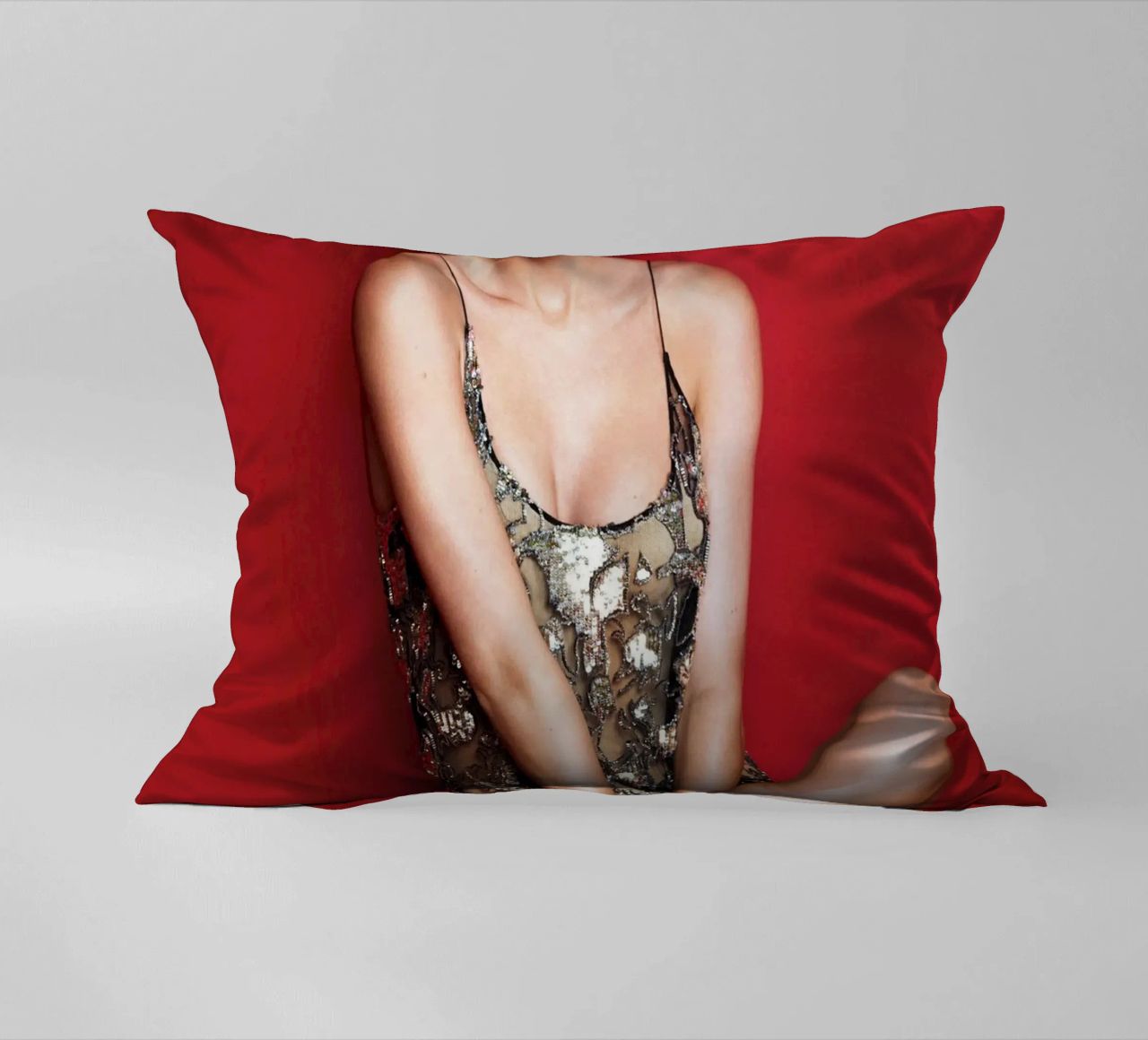 Vogue Swift rosso cuscino da AARON