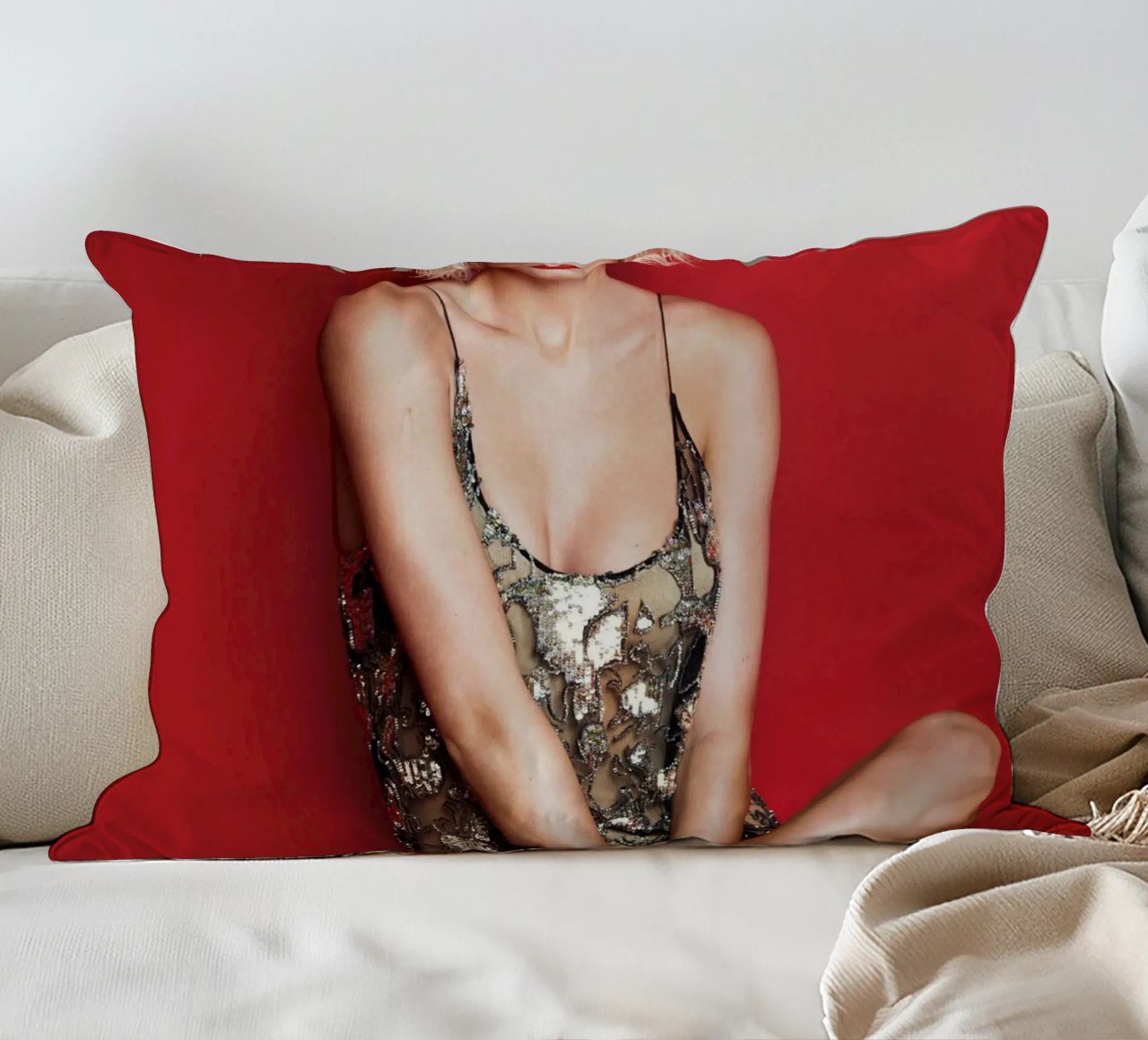 Vogue Swift rosso cuscino da AARON