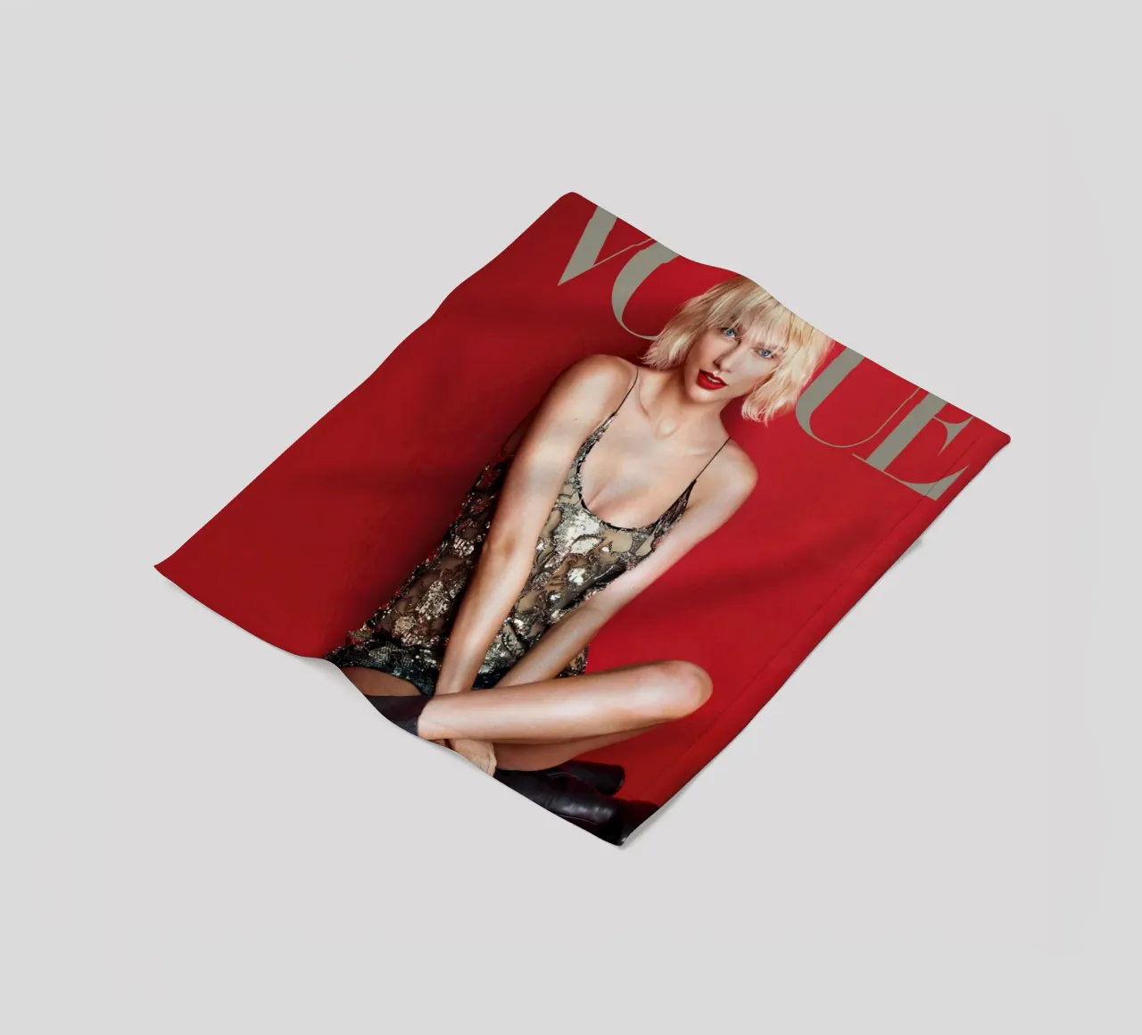 Vogue Swift rosso coperta in pile da AARON