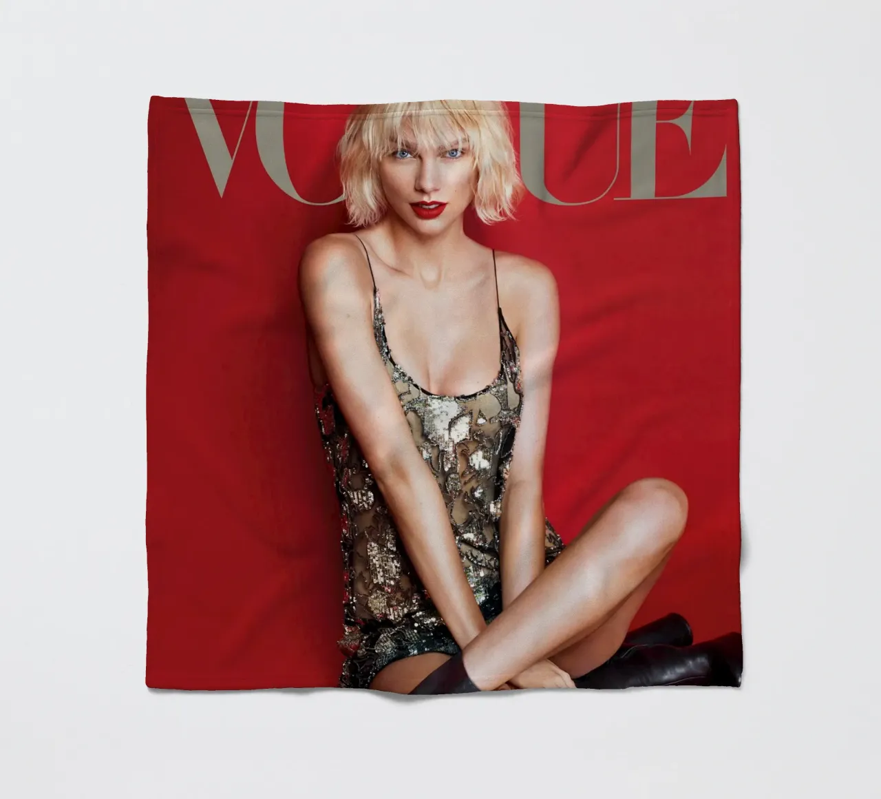 Vogue Swift rosso coperta in pile da AARON