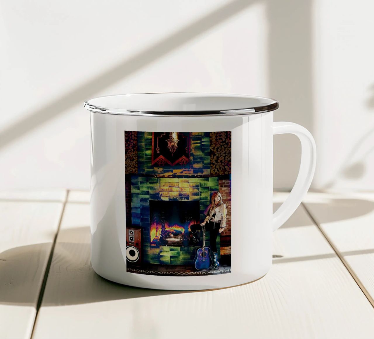 Ragazza chitarra Vogue Swift tazza in smalto da AARON