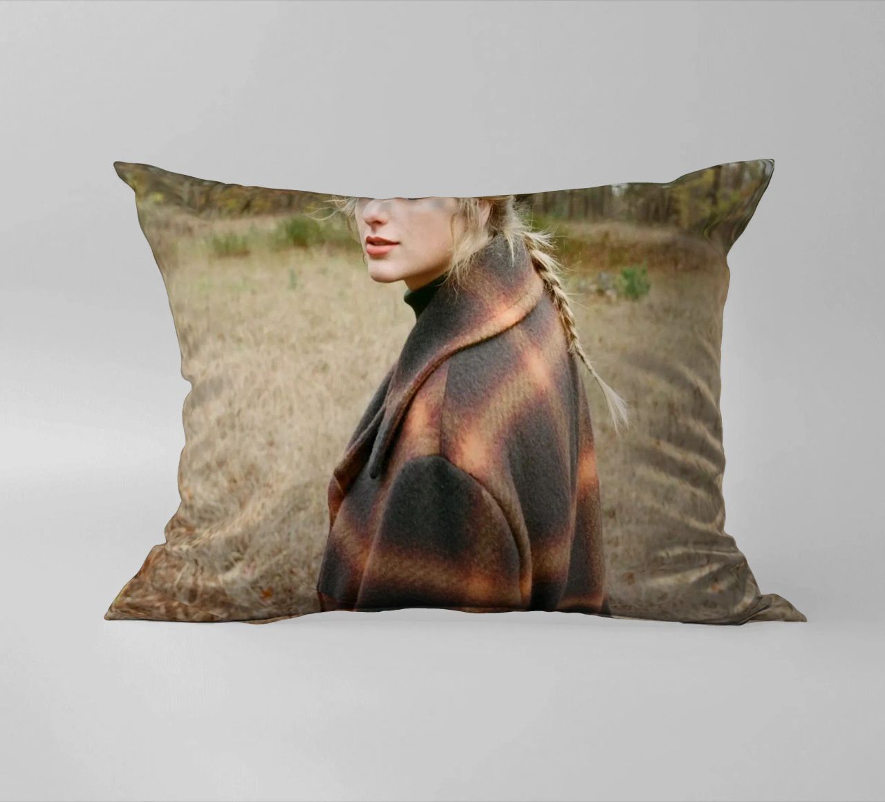 Ragazza Evermore Swift cuscino da AARON