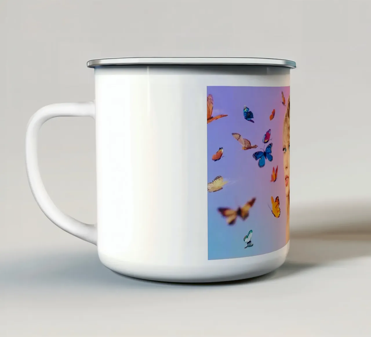 Amante Farfalla Swift tazza in smalto da AARON