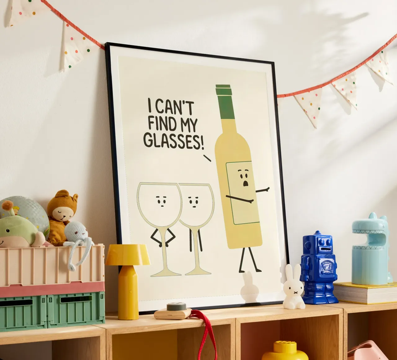 Personaggio umoristico dei cartoni animati con bicchieri e bottiglie di vino poster con telaio in alluminio da 🥝 KIWI STORE