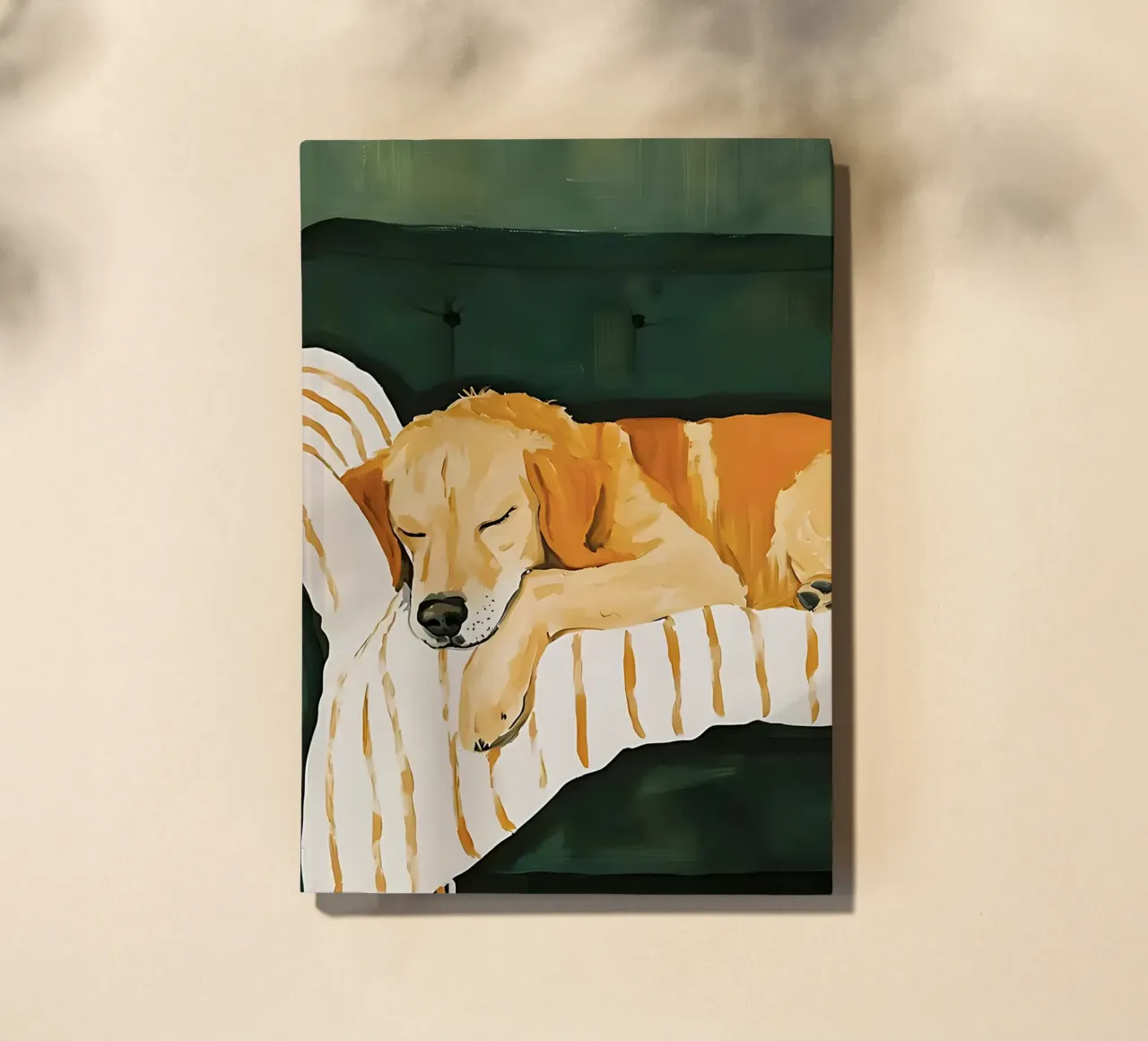 Perro dormido en el sofá, Arte verde esmeralda cuaderno de Little Lila