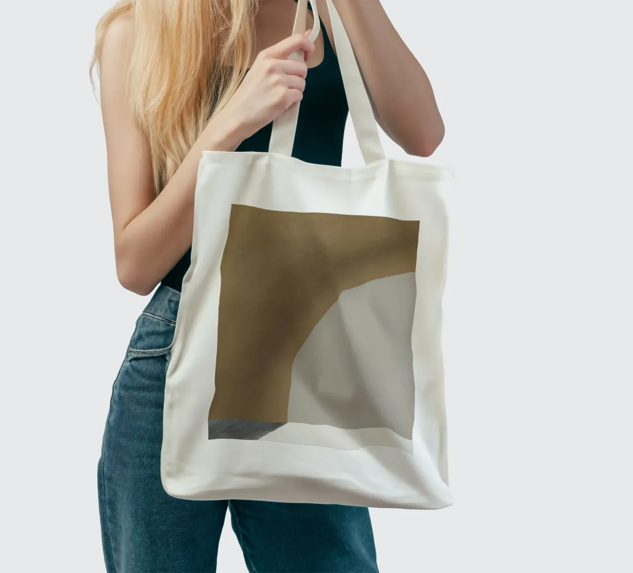 The arc tote bag by Little Dean