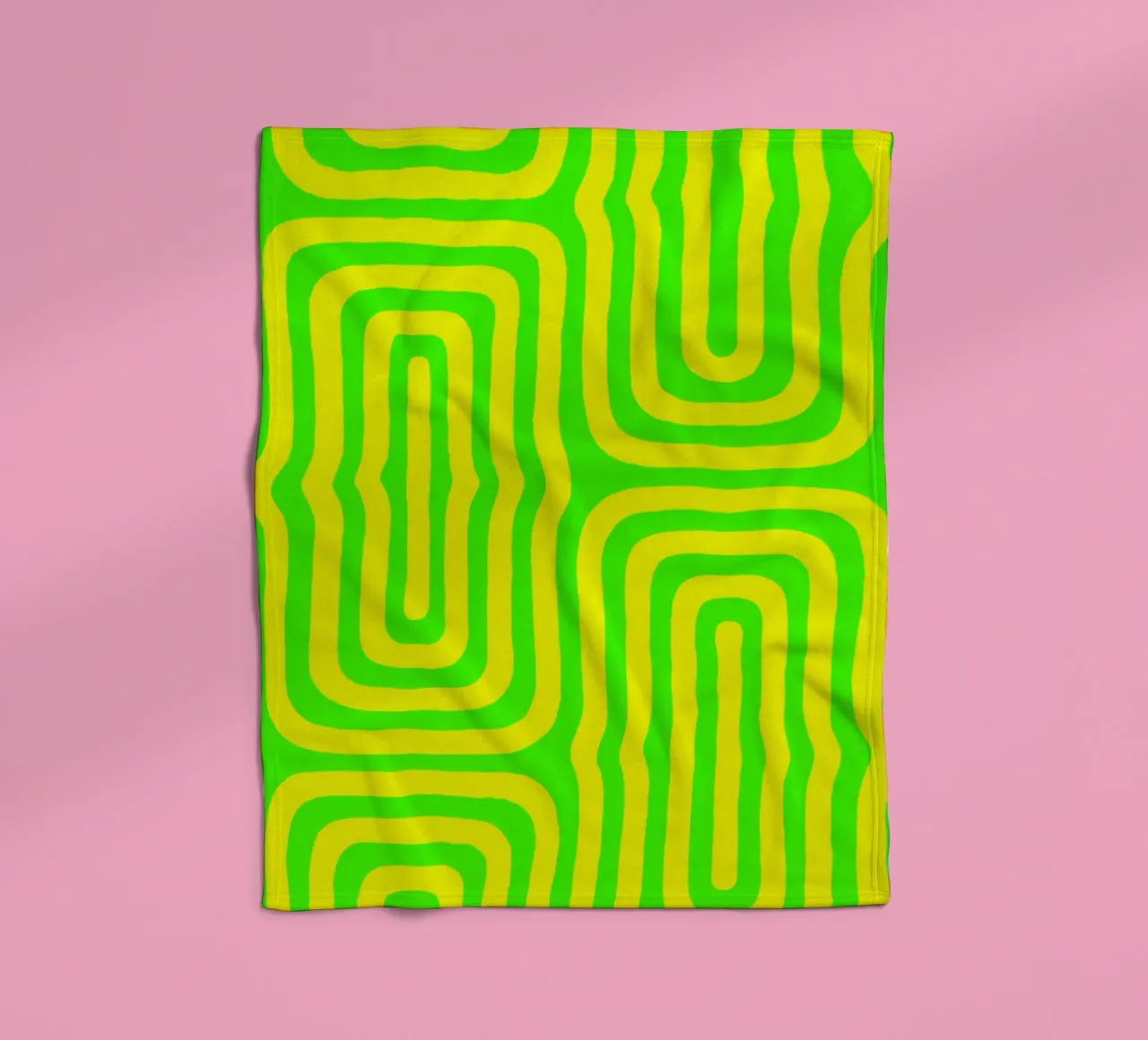 Grüne Gelbe Linie Abstrakte Kunst Fleecedecke von Bulaxtims