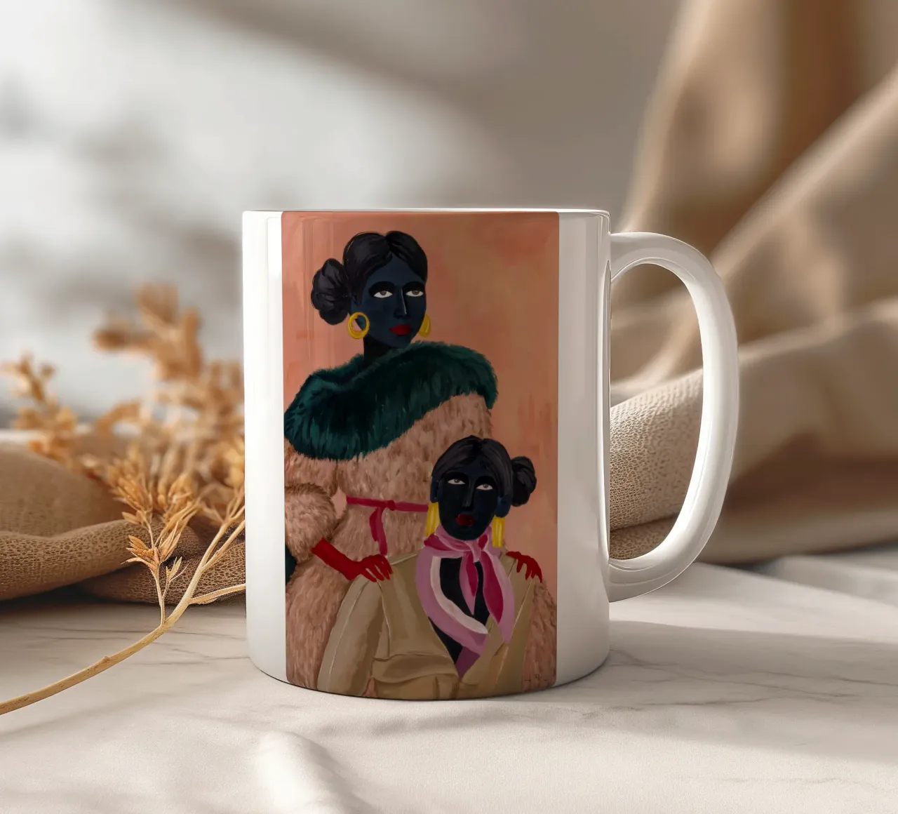 Abbracciare l'eleganza tazza in ceramica da Ebony Carpenter