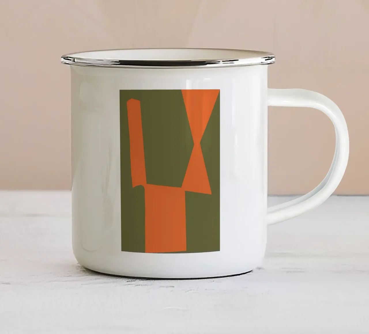 Composizione del blocco arancione tazza in smalto da Little Dean
