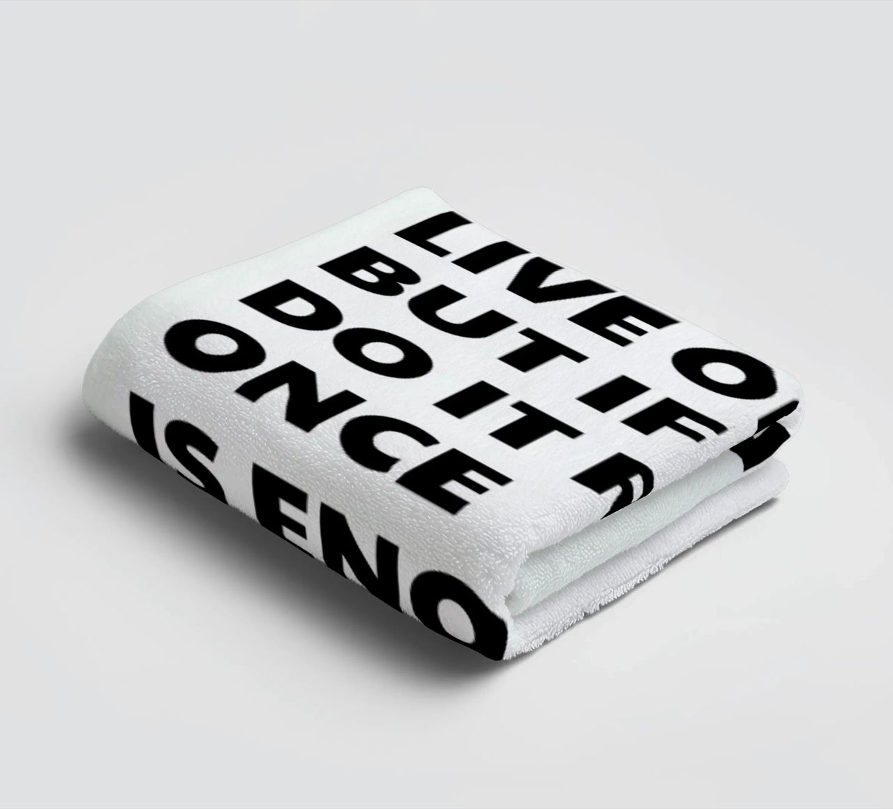 You Only Live Once asciugamano da bagno da Studio One