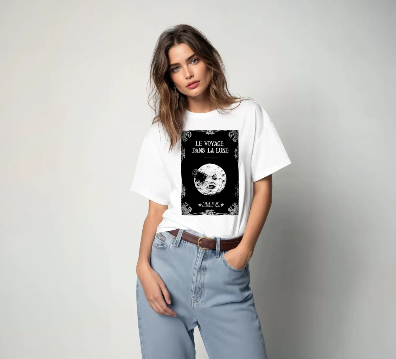 Le Voyage dans la Lune (A Trip to the Moon) t-shirt da Attaboy Dsgn