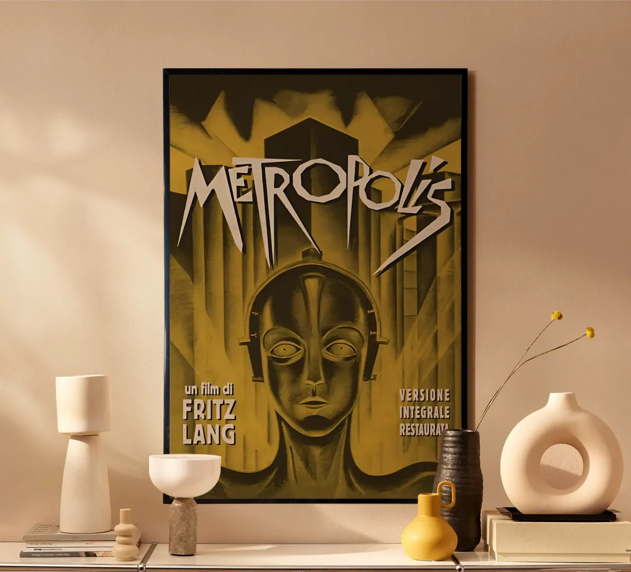 Metropolis poster con telaio in plastica da Attaboy Dsgn