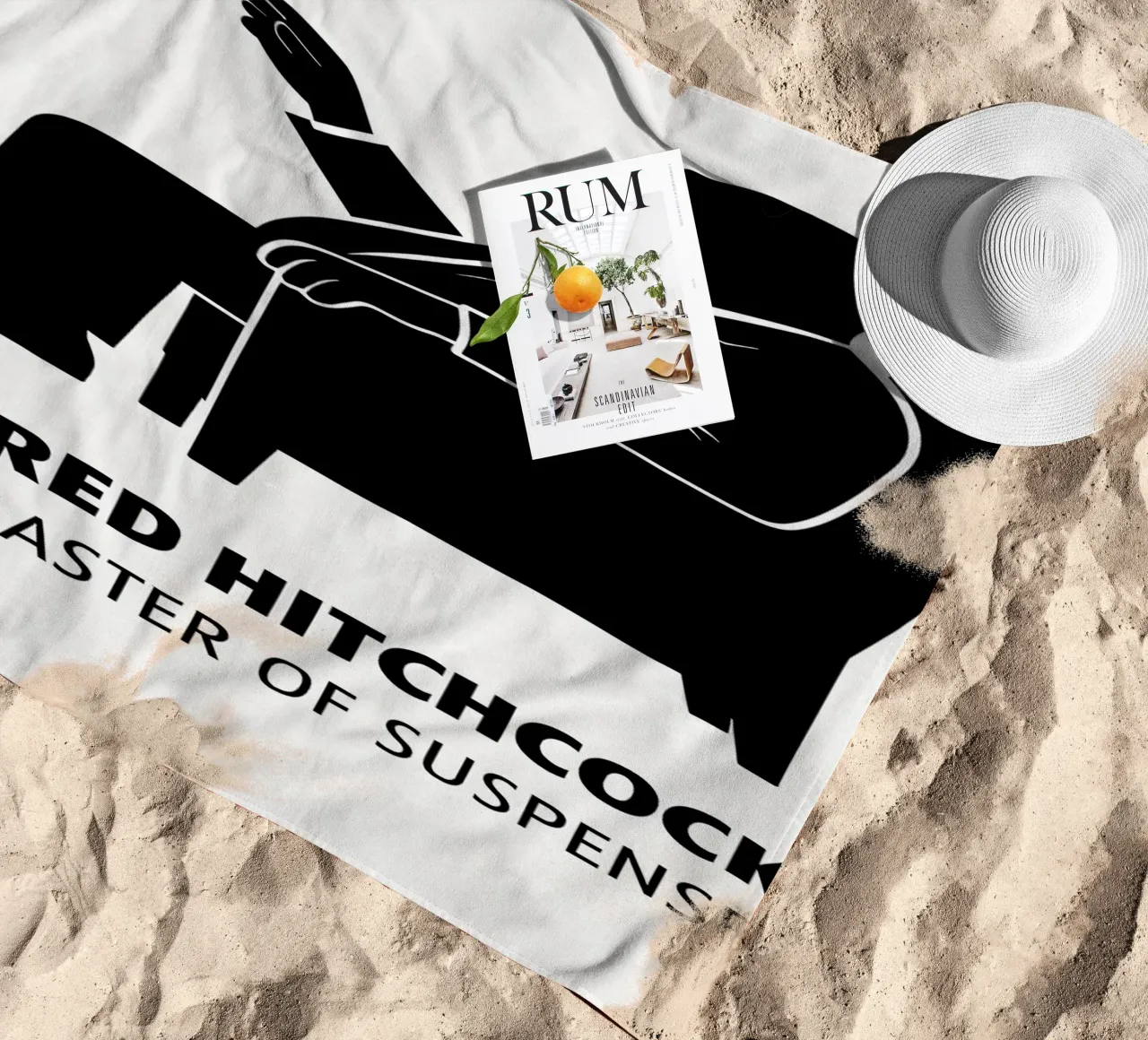 Alfred Hitchcock Print telo mare da MoviesArt