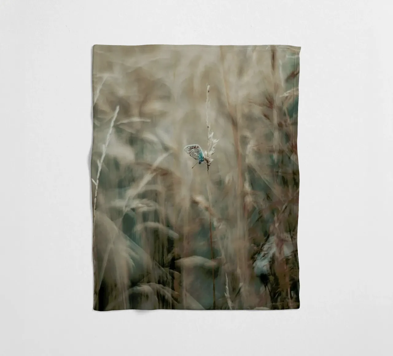 Delicate Wings coperta in pile da Flora & Fauna