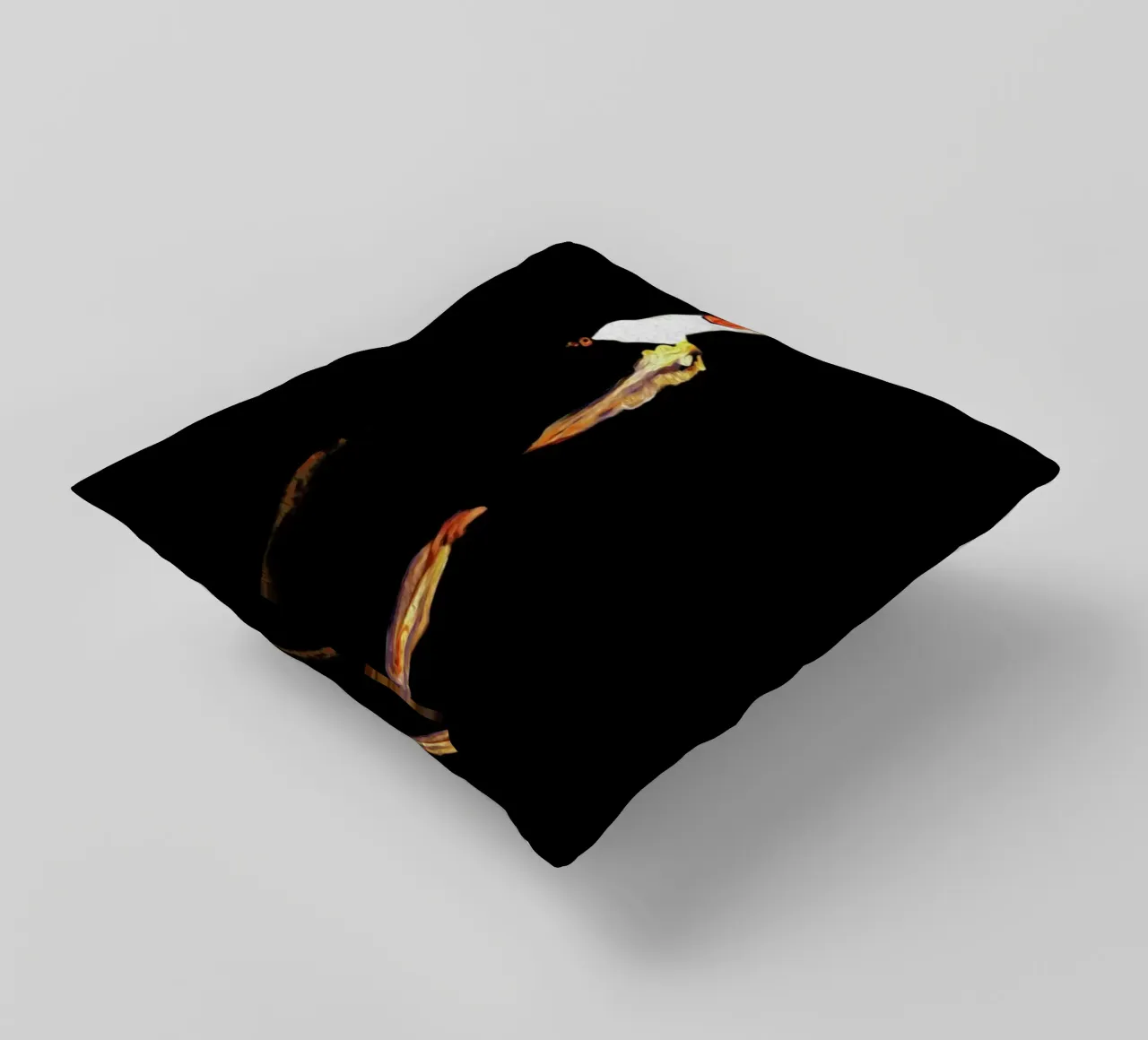 Gisele decorative cushion by Tein Lucasson