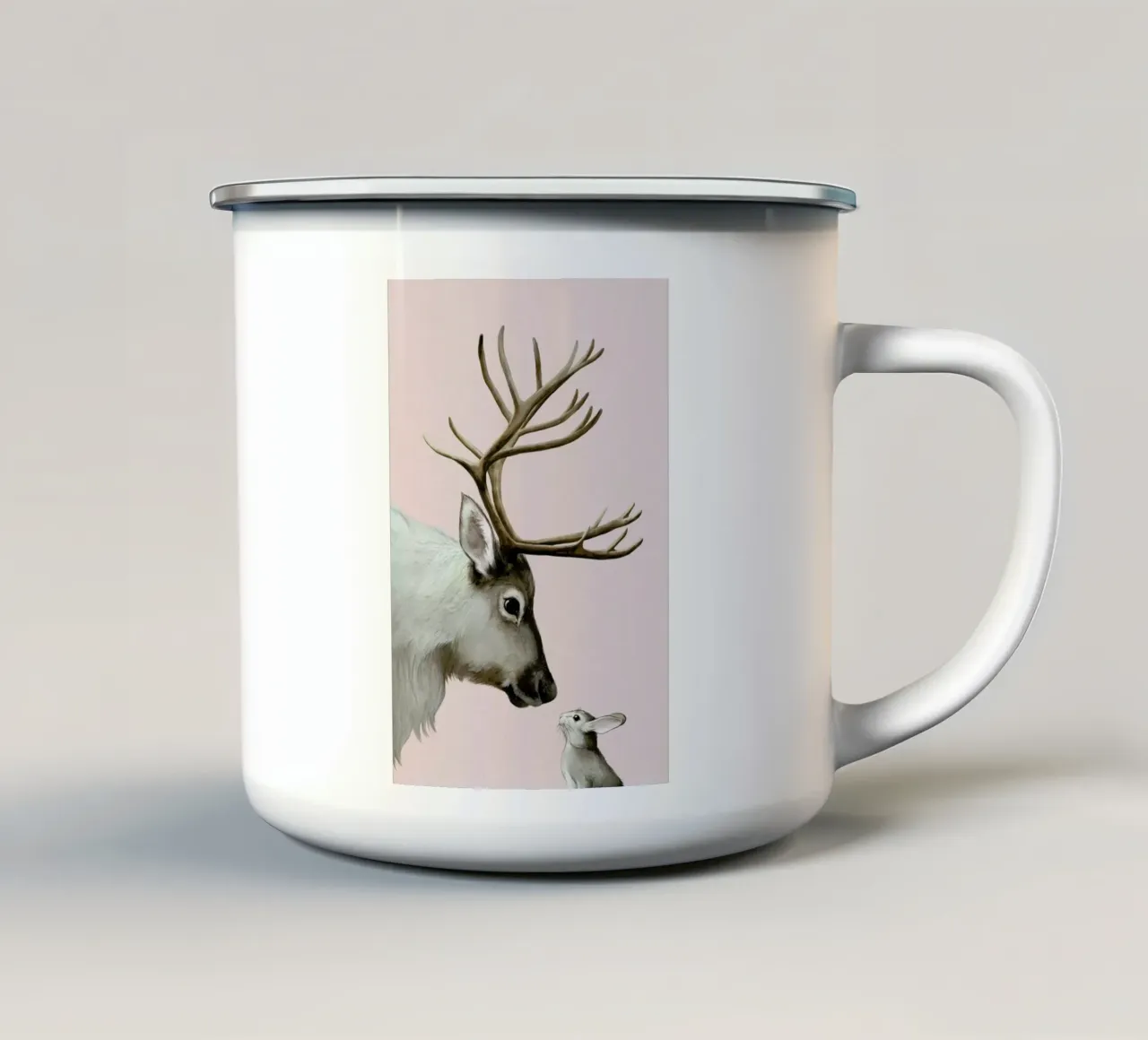 Reindeer And Rabbit tazza in smalto da Laura Graves