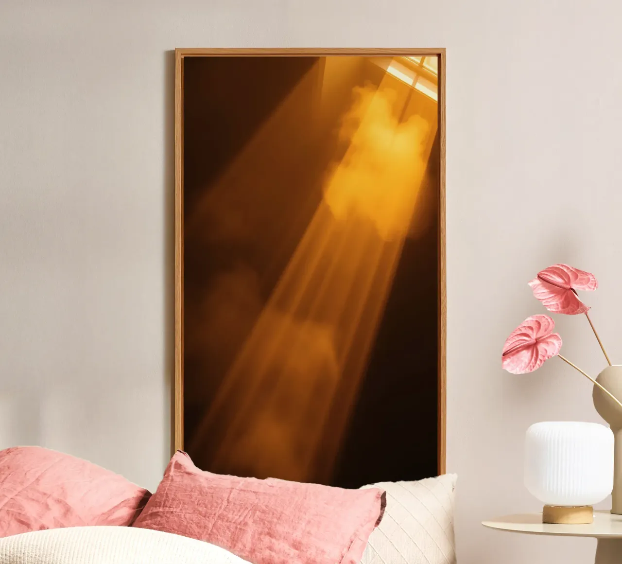 Raggi di luce calda astratti che filtrano attraverso uno spazio buio alluminio dibond da DesignDoodle