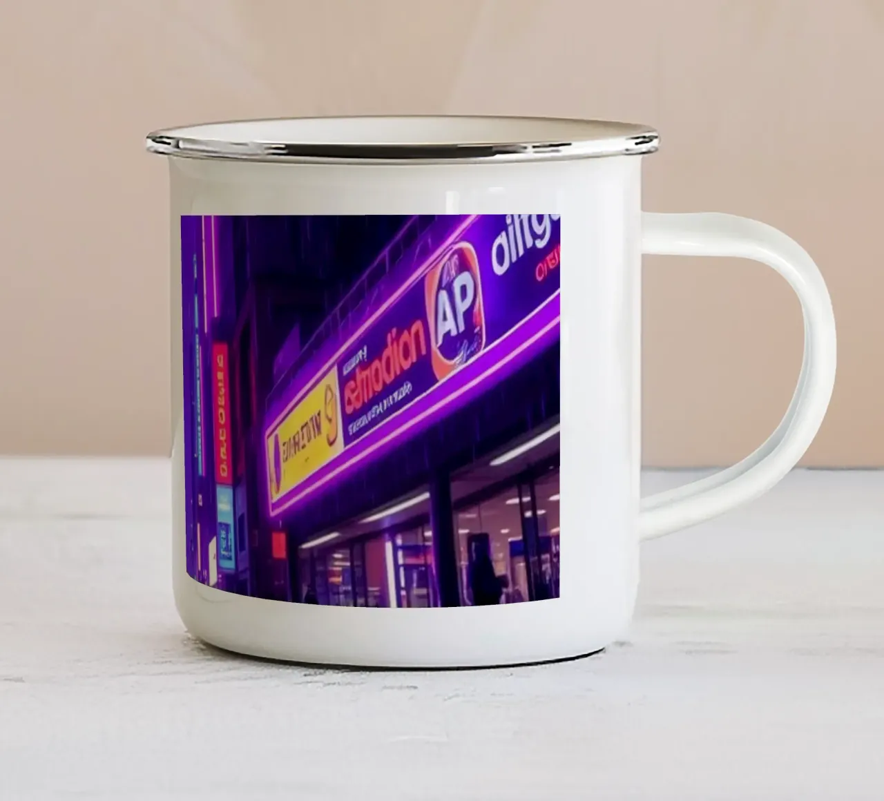 città urbana con luci al neon che si riflettono su strade piovose tazza in smalto da DesignDoodle