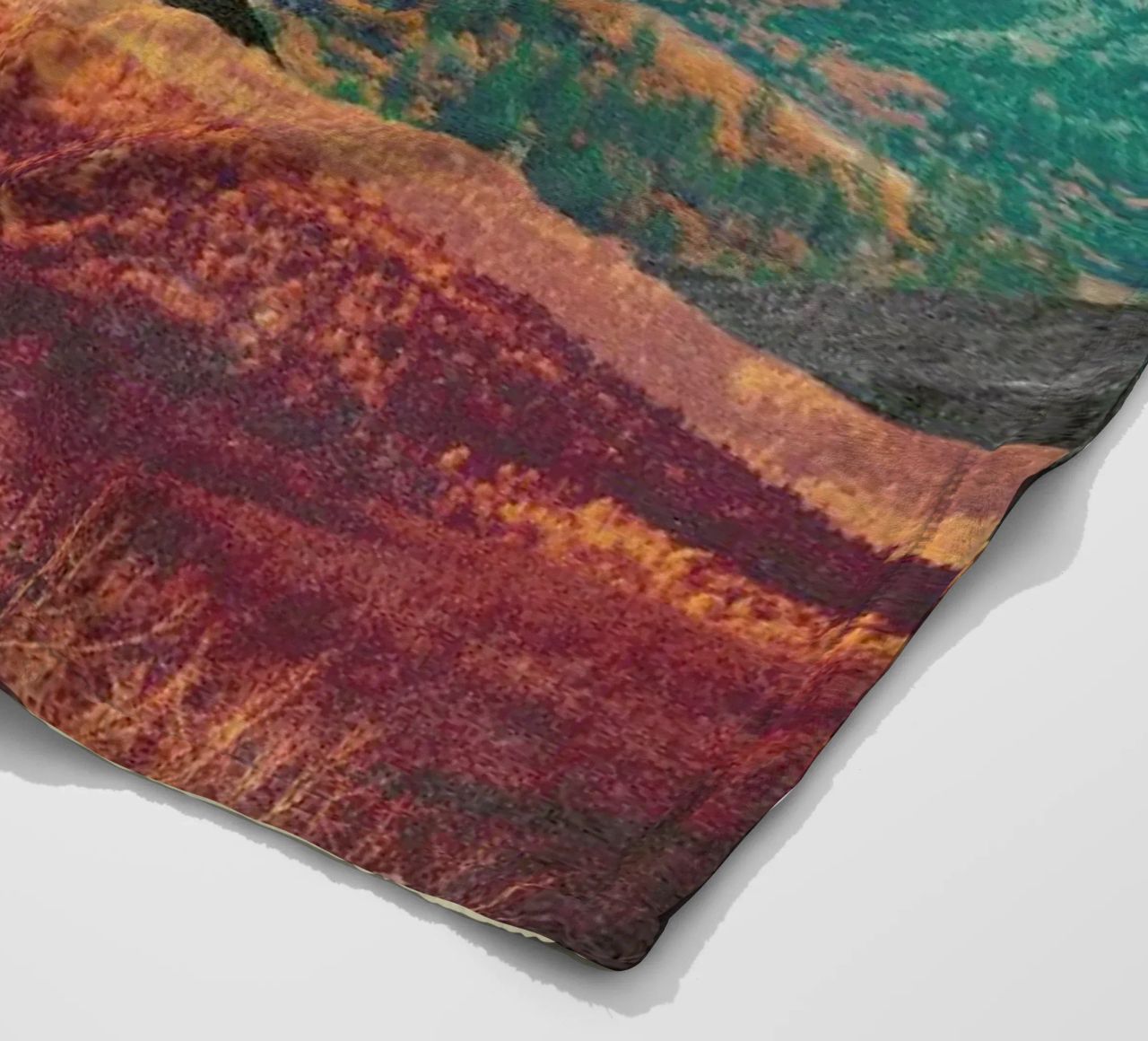 Promises Please Don't Look Back coperta in pile da Frank Moth
