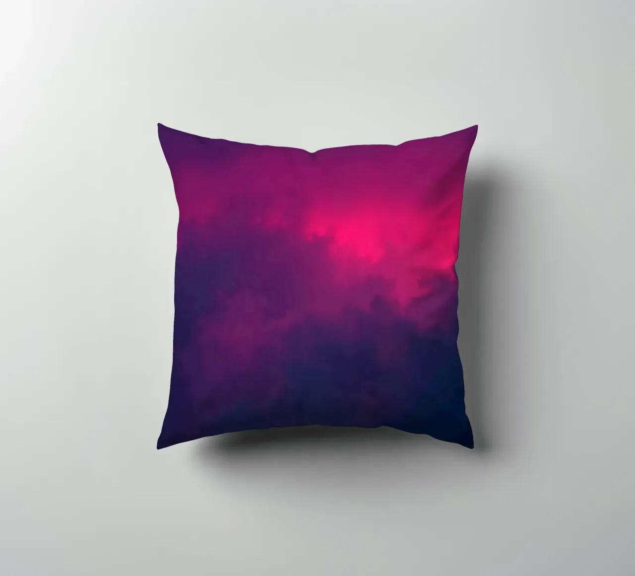 arrière-plan abstrait avec des nuages vibrants et des dégradés doux coussin de DesignDoodle