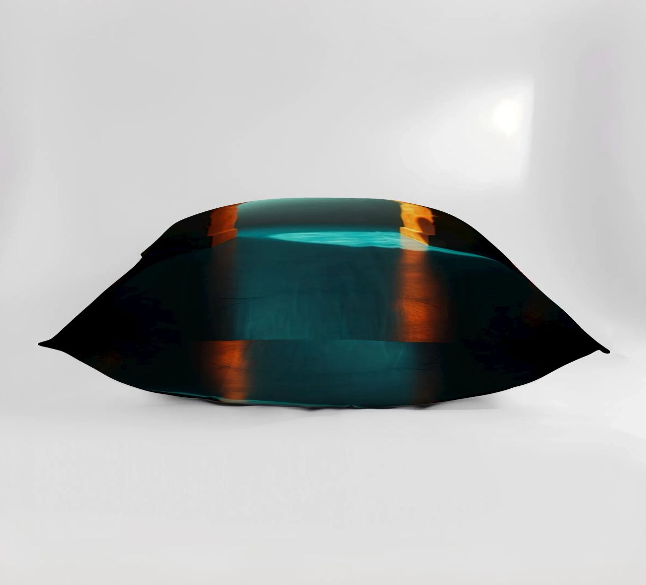 Luce intensa che attraversa un arco tranquillo cuscino da DesignDoodle