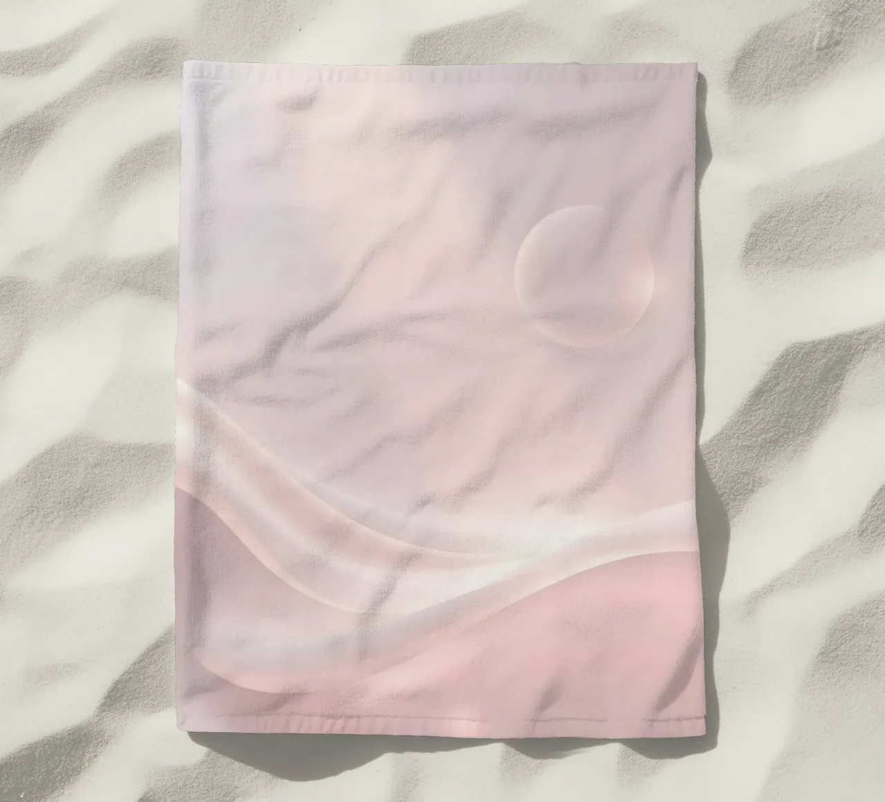 Weiches abstraktes Hintergrunddesign mit sanften Kurven Strandtuch von DesignDoodle