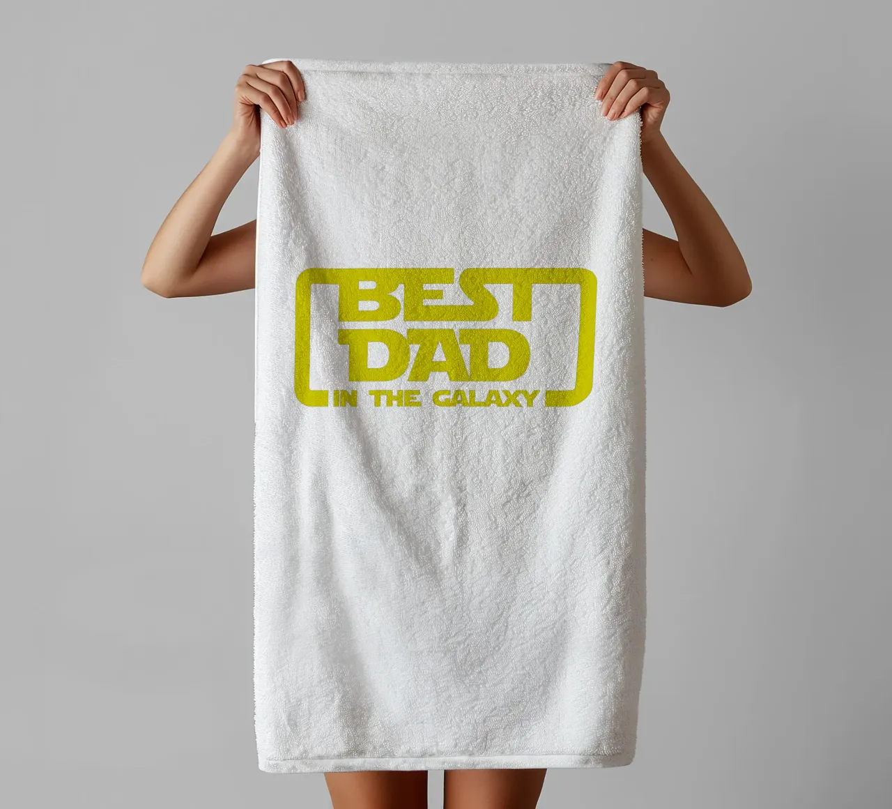 BEST DAD IN THE GALAXY towel by edsonramosart