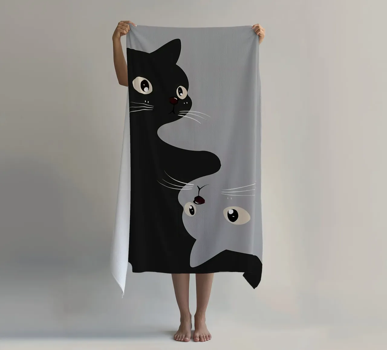 gatto nero gatto grigio occhi baffi naso orecchie code gatto sorridente telo mare da Ashish Kashyap