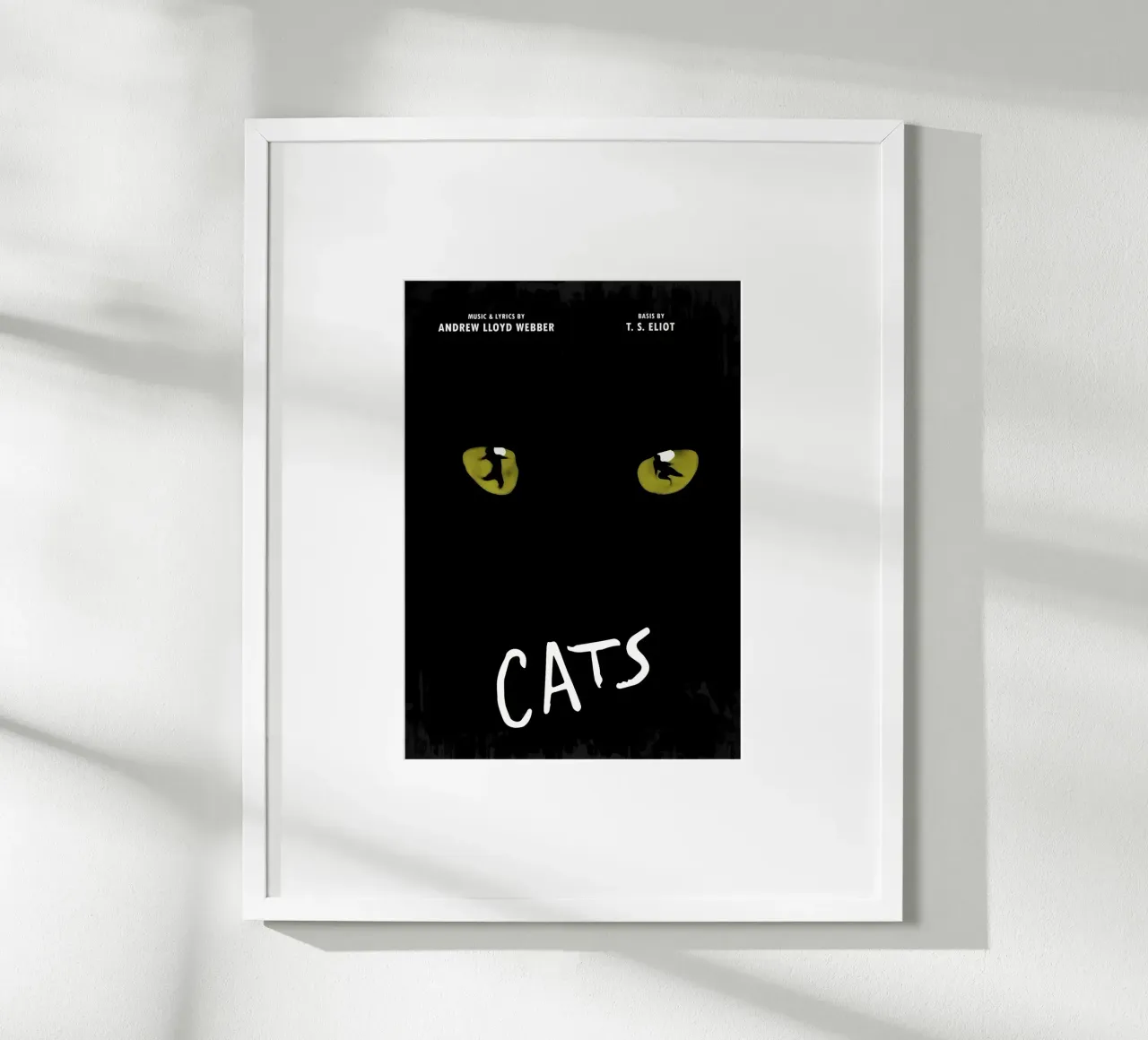 chat yeux texte typographie poster musical obscurité jaune vert poster avec cadre en bois de Ashish Kashyap