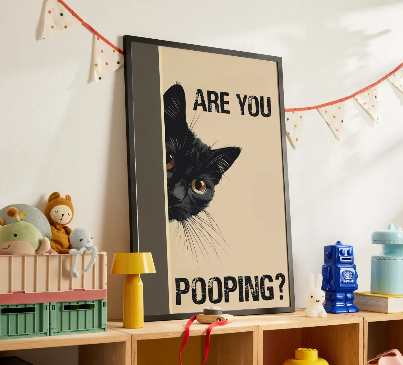 gatto nero gatto testo umorismo occhi sbircianti baffi pelliccia orecchie inclinazione poster con telaio in legno da Ashish Kashyap