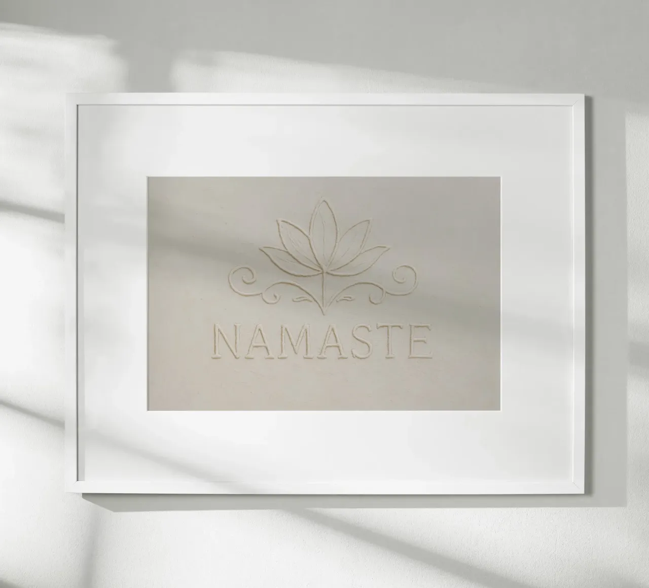 Namaste (Sand) poster con telaio in legno da treechild