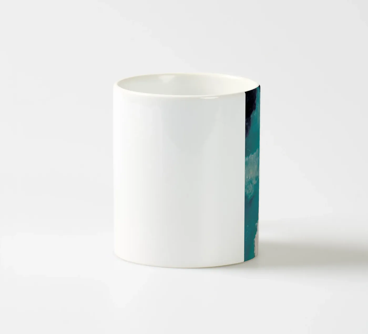 Riptide ceramic mug by METROPOLIS