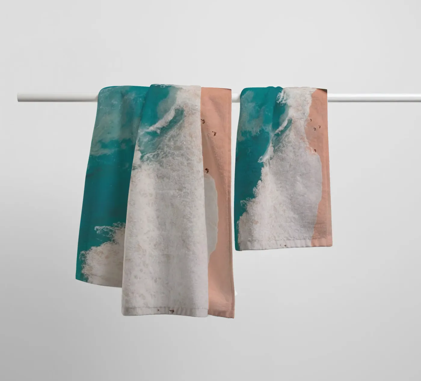 Riptide badhanddoek van METROPOLIS