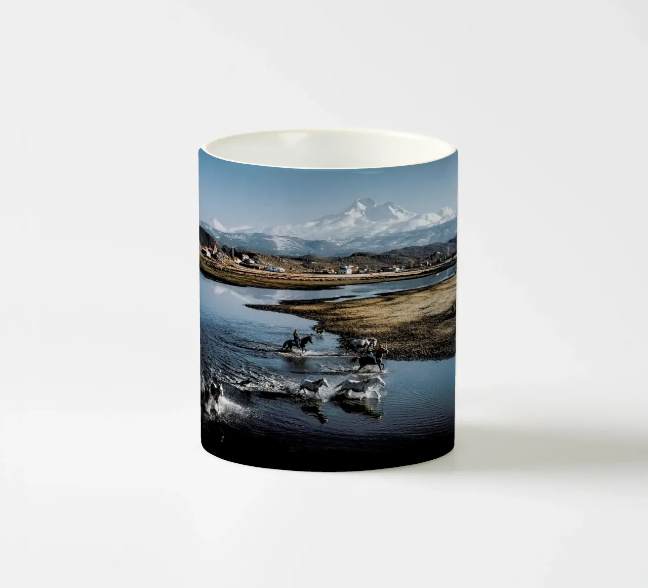 Caballos by @osnkyli tazza in ceramica da EyeEm Mobile GmbH