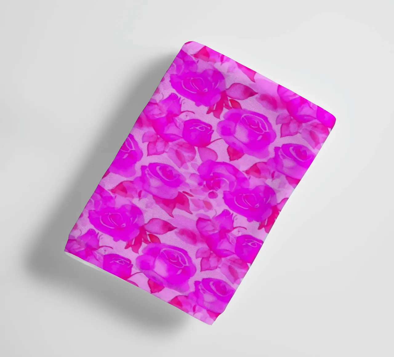 Stampa rose di charme rosa caldo asciugamano da bagno da SilverPegasus