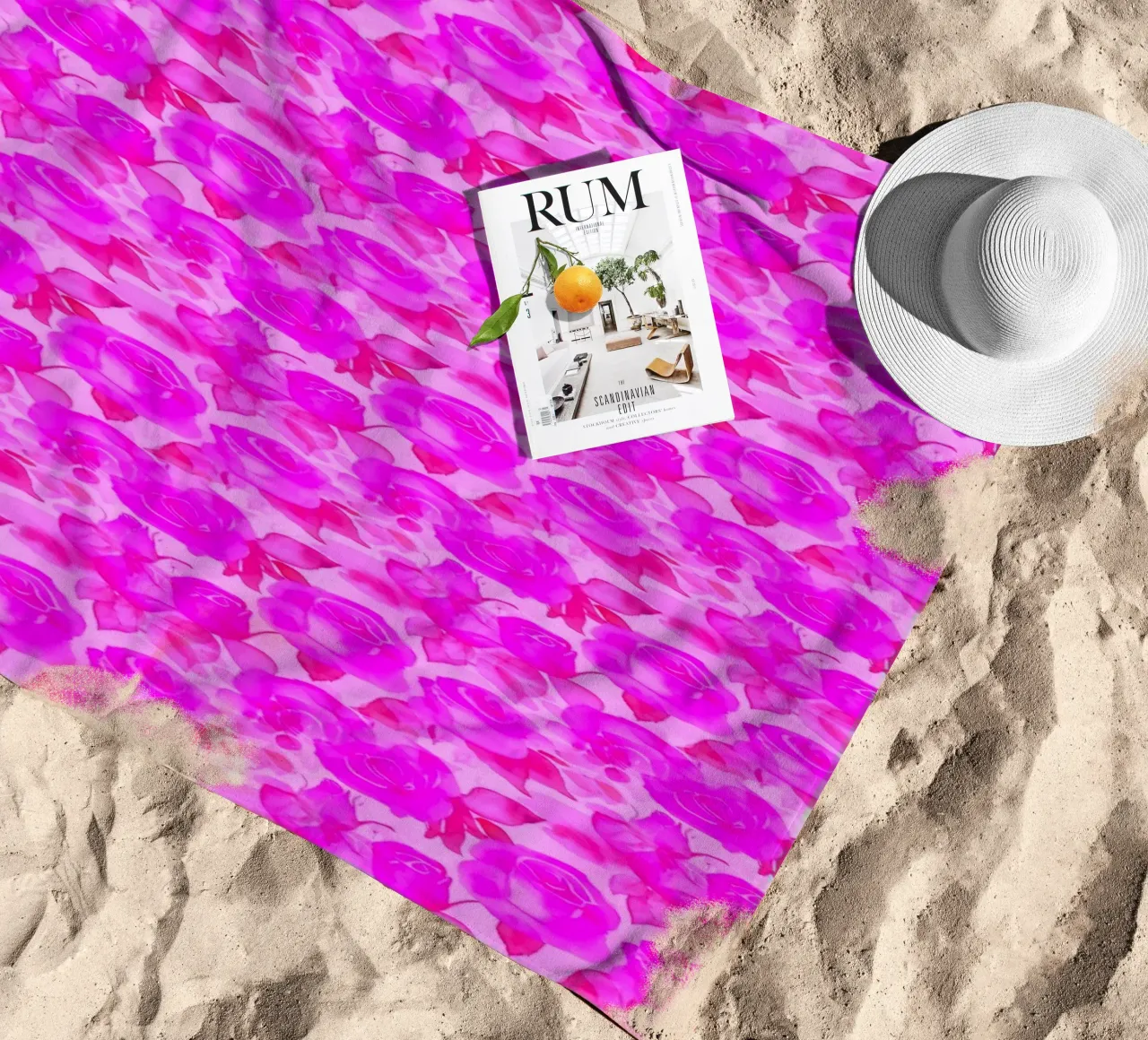 Stampa rose di charme rosa caldo telo mare da SilverPegasus