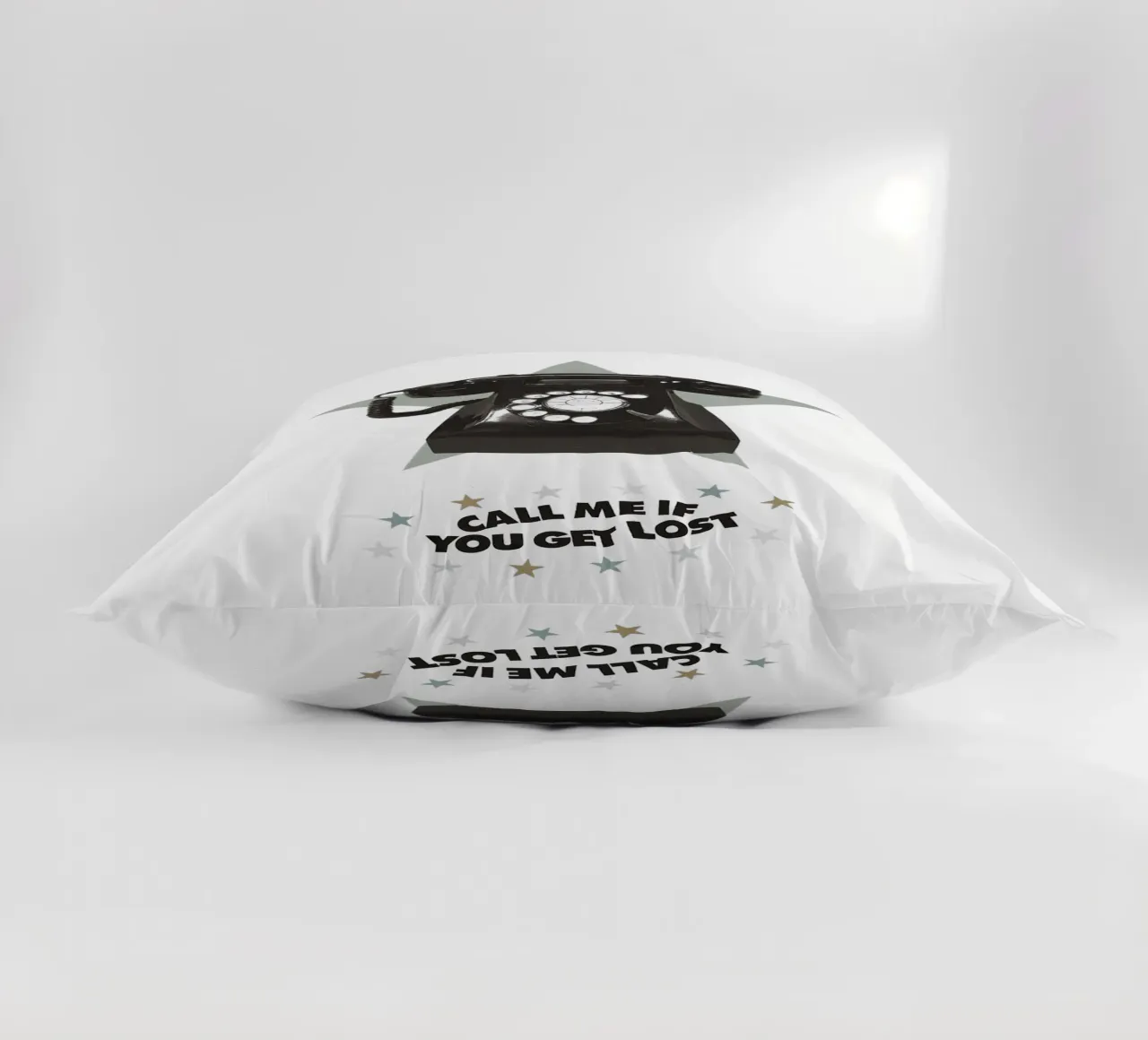 Call Me If You Get Lost cuscino da Attaboy Dsgn