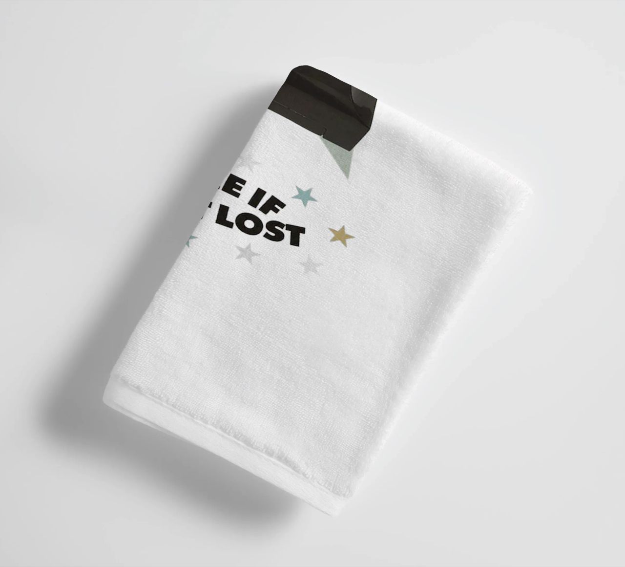 Call Me If You Get Lost asciugamano da bagno da Attaboy Dsgn