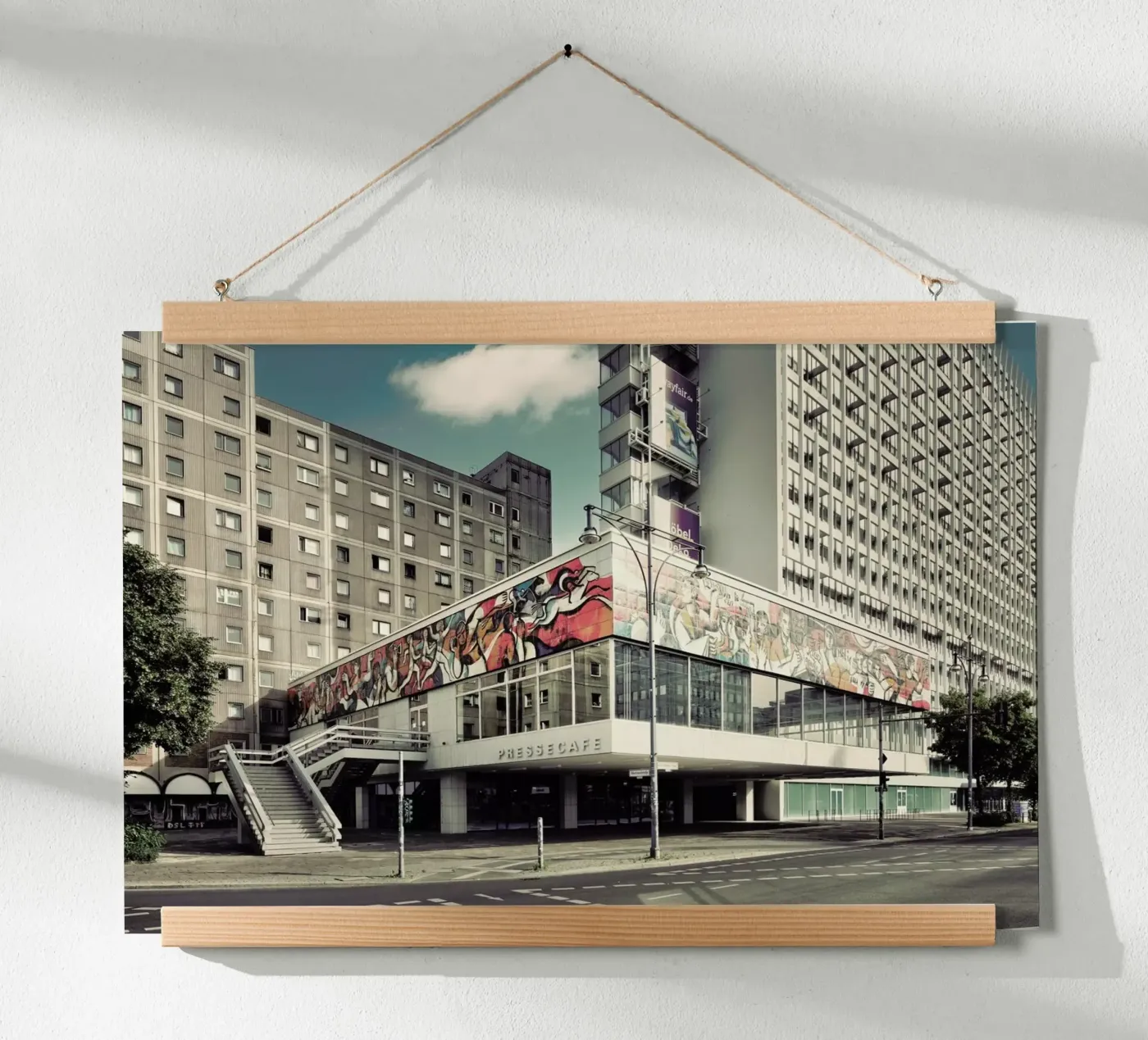 Pressecafe Poster von Michael Belhadi