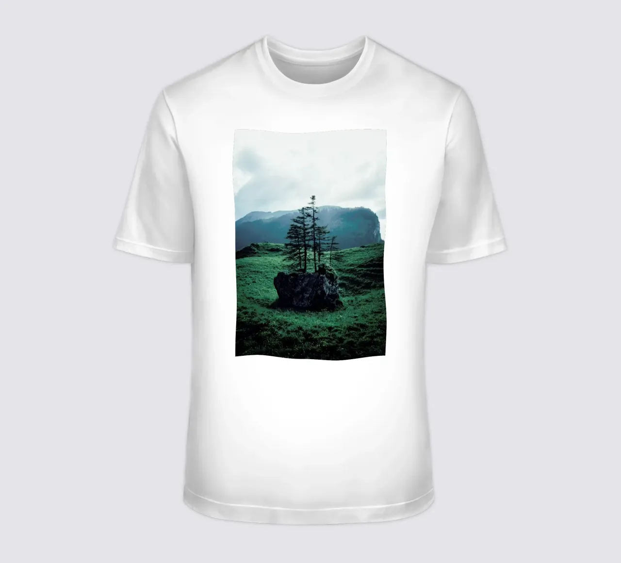 A Quiet Morn t-shirt da METROPOLIS