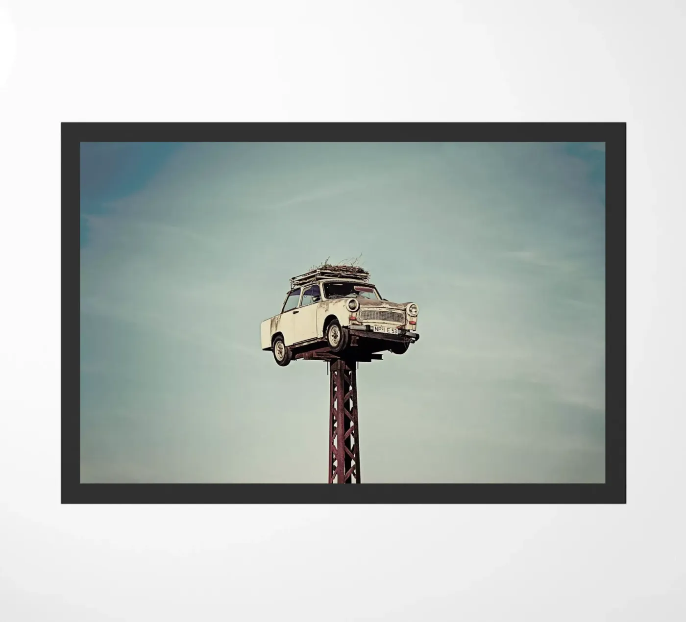 Trabant paillasson de Michael Belhadi