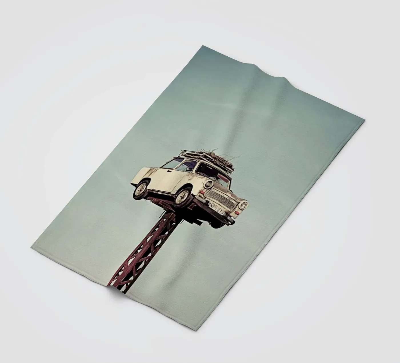 Trabant Fleecedecke von Michael Belhadi