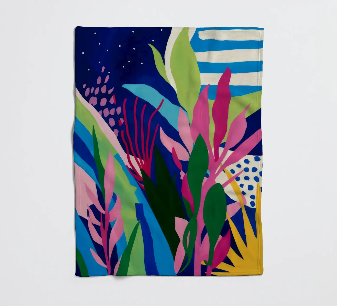 Forest Flora Mystique fleece blanket by Zep Layers