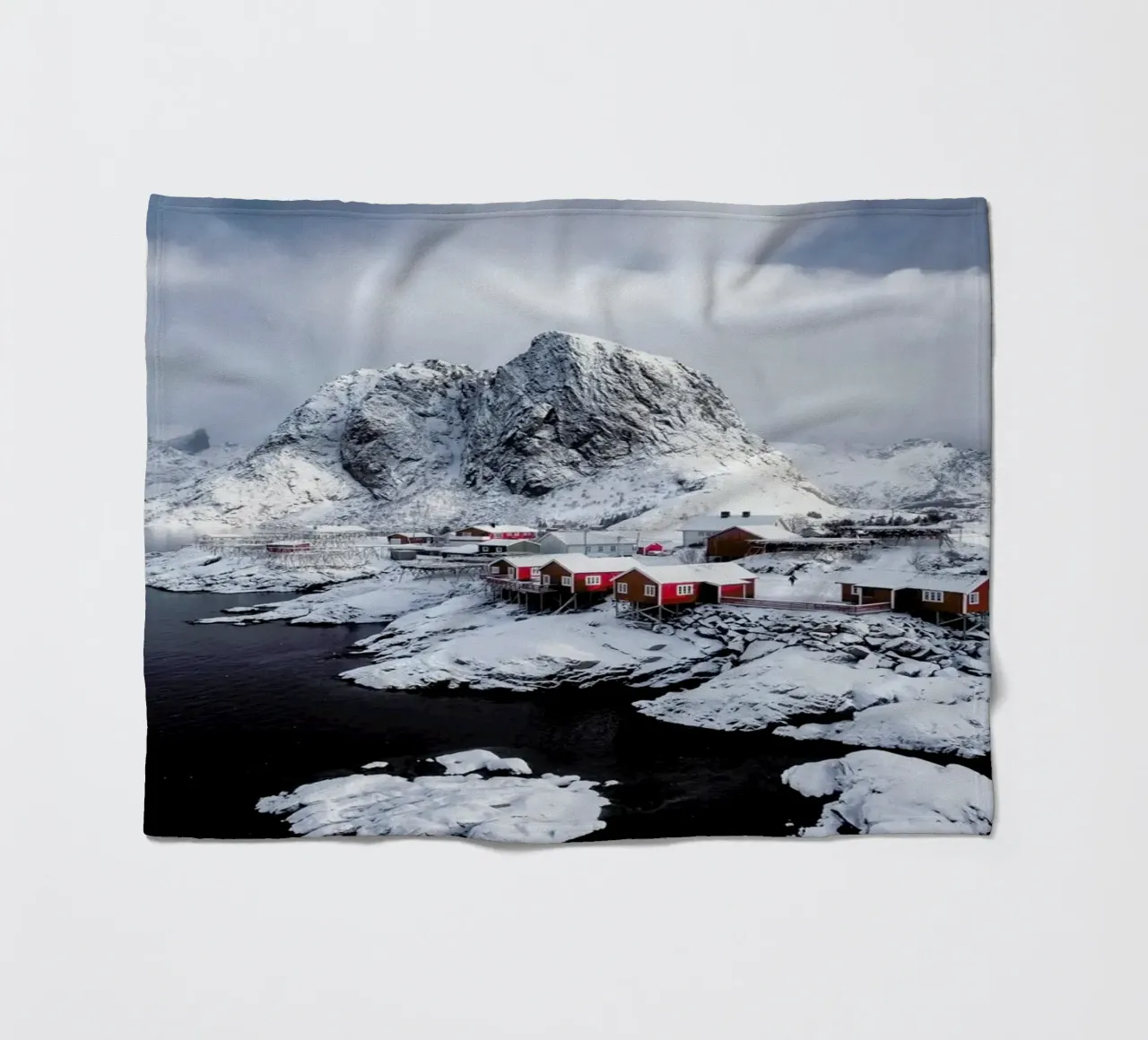 Snowy Suburbia by @Mumemories coperta in pile da EyeEm Mobile GmbH