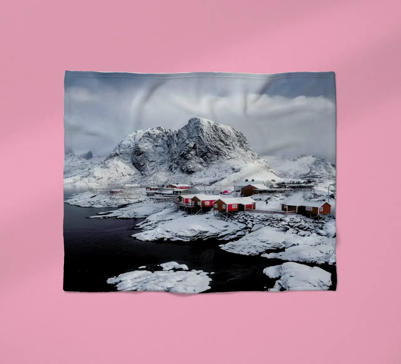 Snowy Suburbia by @Mumemories coperta in pile da EyeEm Mobile GmbH