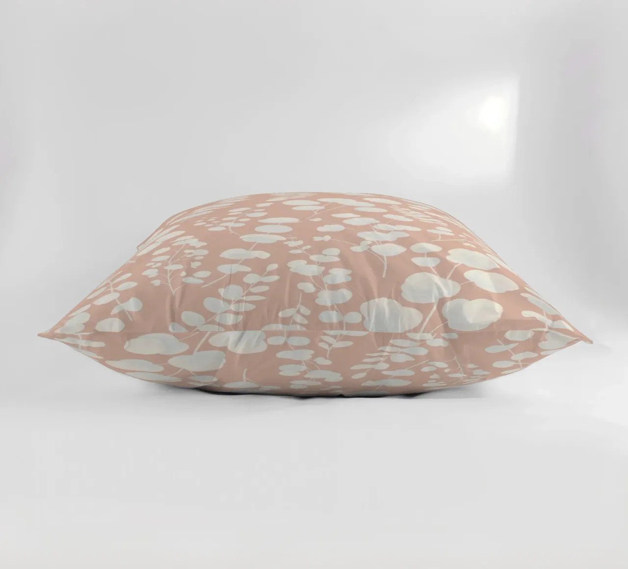 Pattern Foglie di Eucalipto Blush cuscino da SilverPegasus
